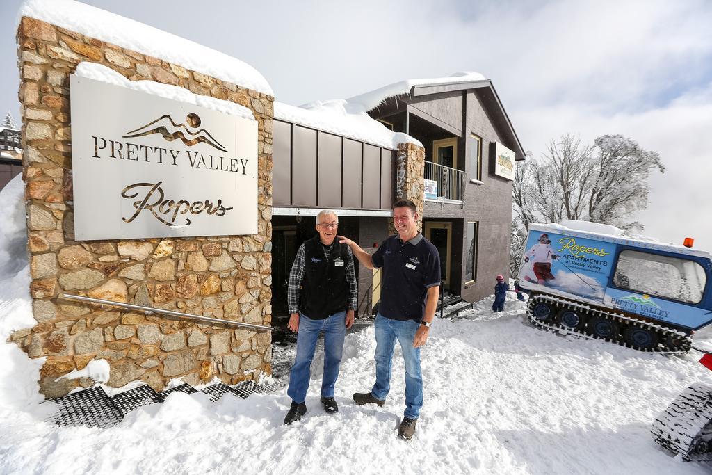 Pretty Valley Alpine Lodge フォールズ・クリーク エクステリア 写真